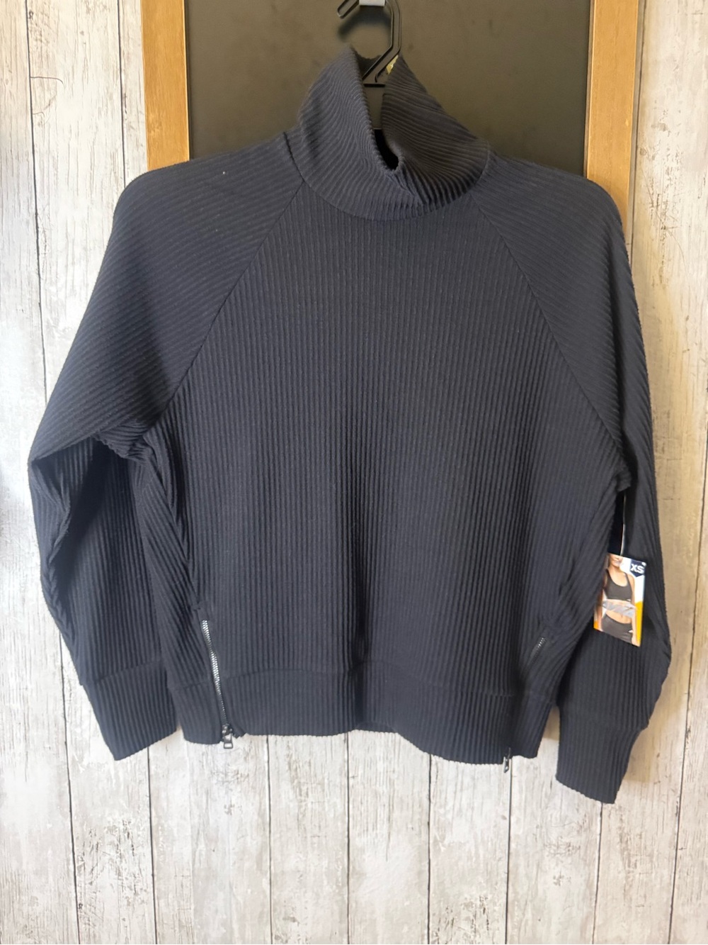 NWT AVIA Womens Black Crew Neck Long Sleeve Zipper Side Sweatshirt XS